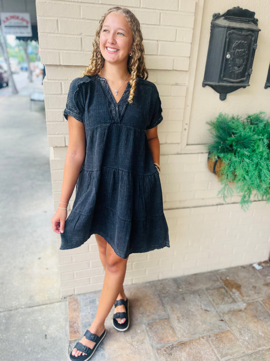 Washed Gauze V Neck Dress - Black