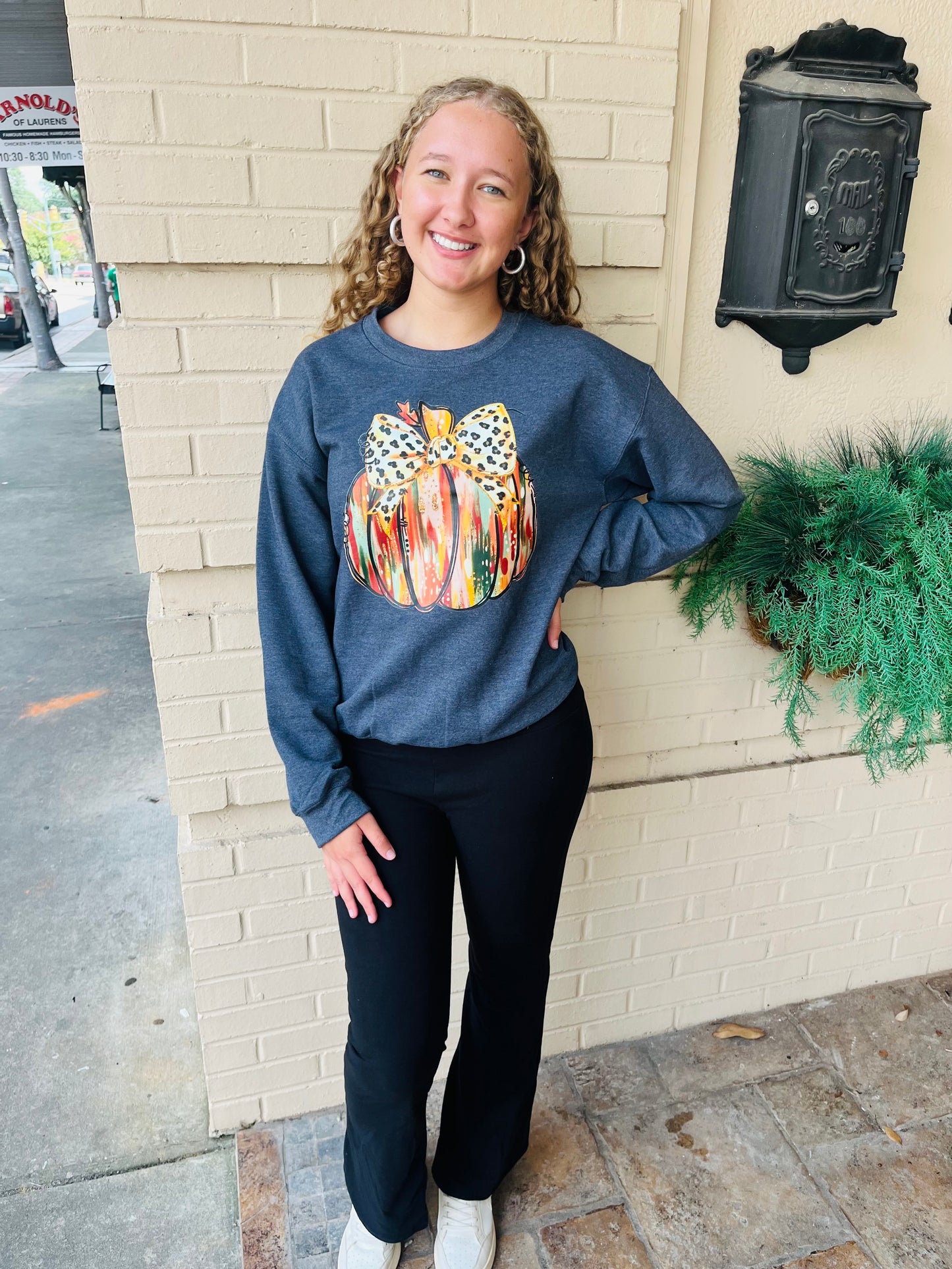 Gold Glitter Pumpkin Crewneck - Charcoal