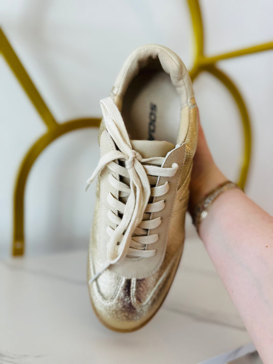 Soda Galton Contrast Lace Up Low Top Sneaker - Gold/Beige