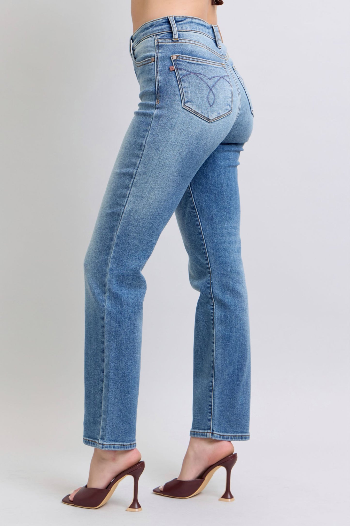 Judy Blue Full Size Wash Thermal Straight Jeans with Pockets ONLINE ONLY