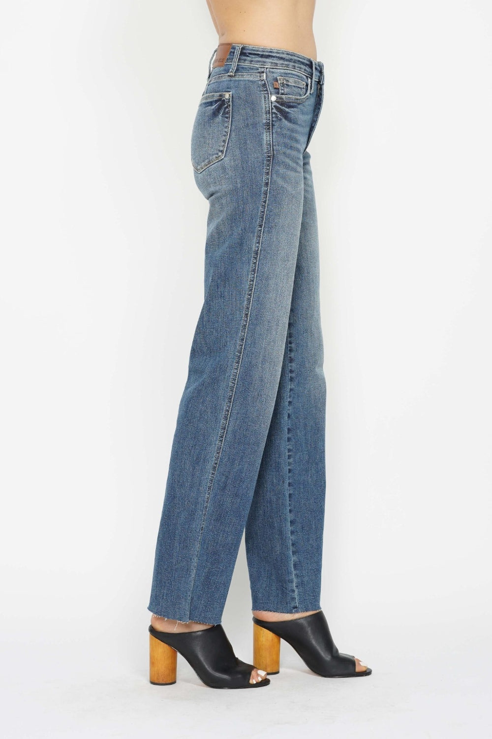 ONLINE ONLY Judy Blue Full Size Tummy Control Straight Jeans