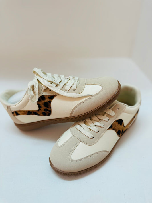 Outwoods Leopard Print Sneaker
