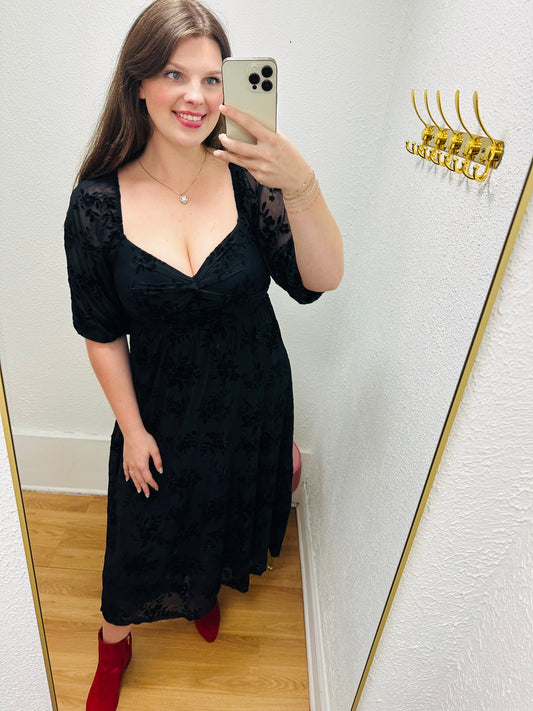 Floral Velvet Twist Front Midi Dress - Black