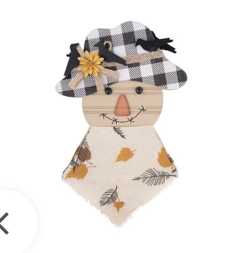 Scarecrow with Black Birds Topper