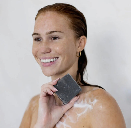 Kitsch Charcoal Detoxifying Body Wash Bar