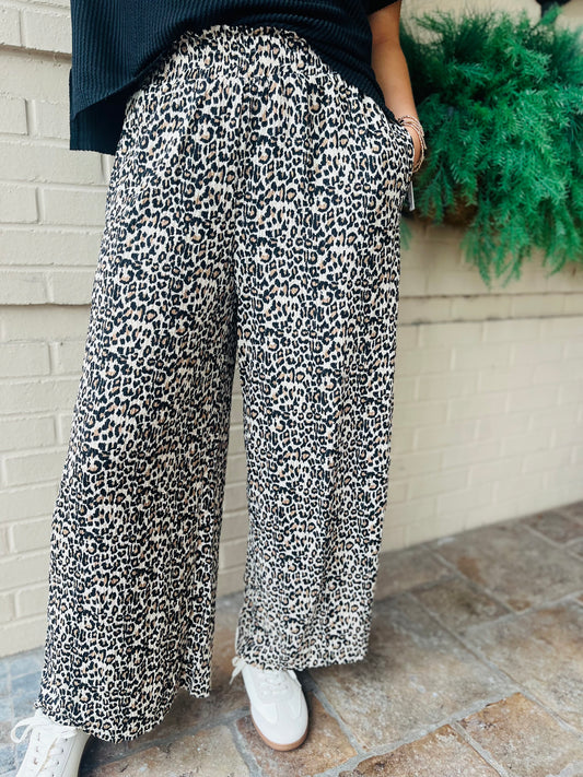 Leopard Print Wide Leg Pleated Pants