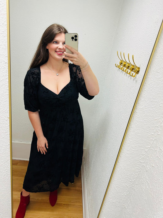 Floral Velvet Twist Front Midi Dress - Black