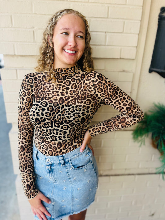 Fitted Sheer Mesh Lace Knit Top - Leopard