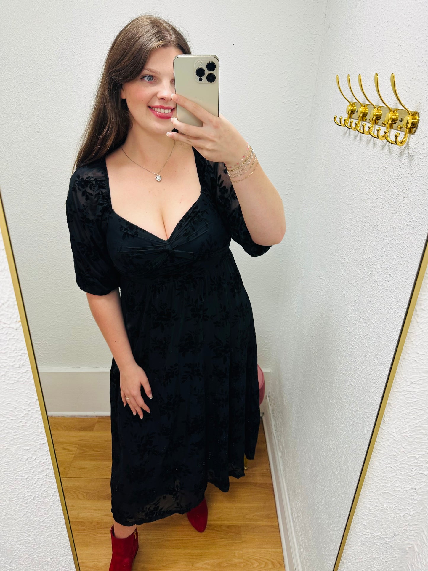 Floral Velvet Twist Front Midi Dress - Black