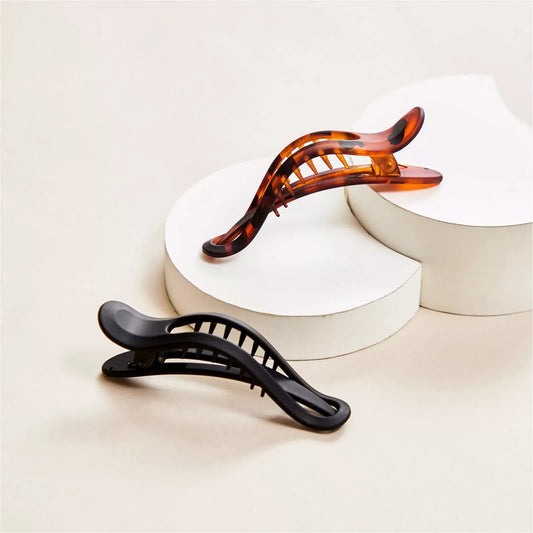 Kitsch Flat Lay Curved Claw Clips - Black & Tort