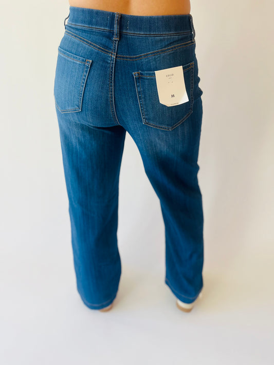 High Rise Pull-on Wide Leg Jean - Light wash