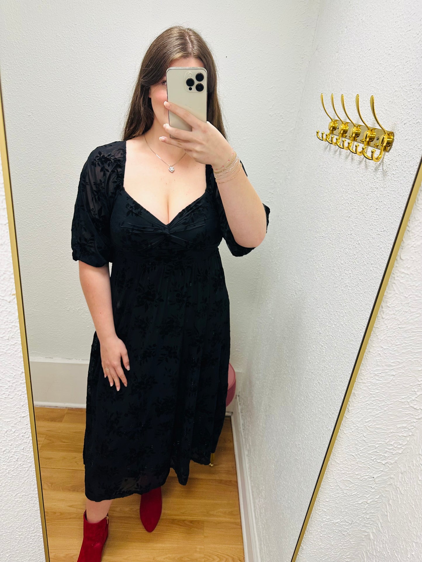 Floral Velvet Twist Front Midi Dress - Black