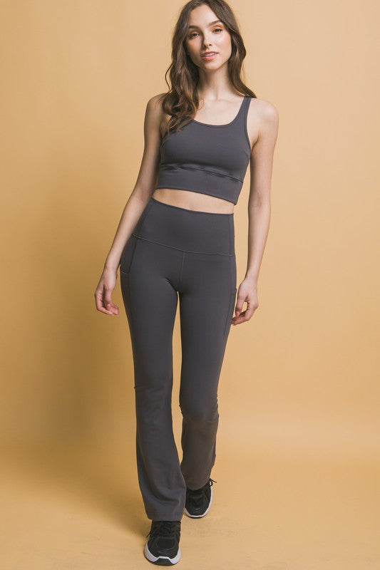 High Waist Flare Leggings with Side Pockets ONLINE ONLY