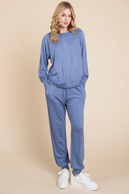 Round Neck Raglan Sleeve Top and Pants Lounge Set ONLINE ONLY