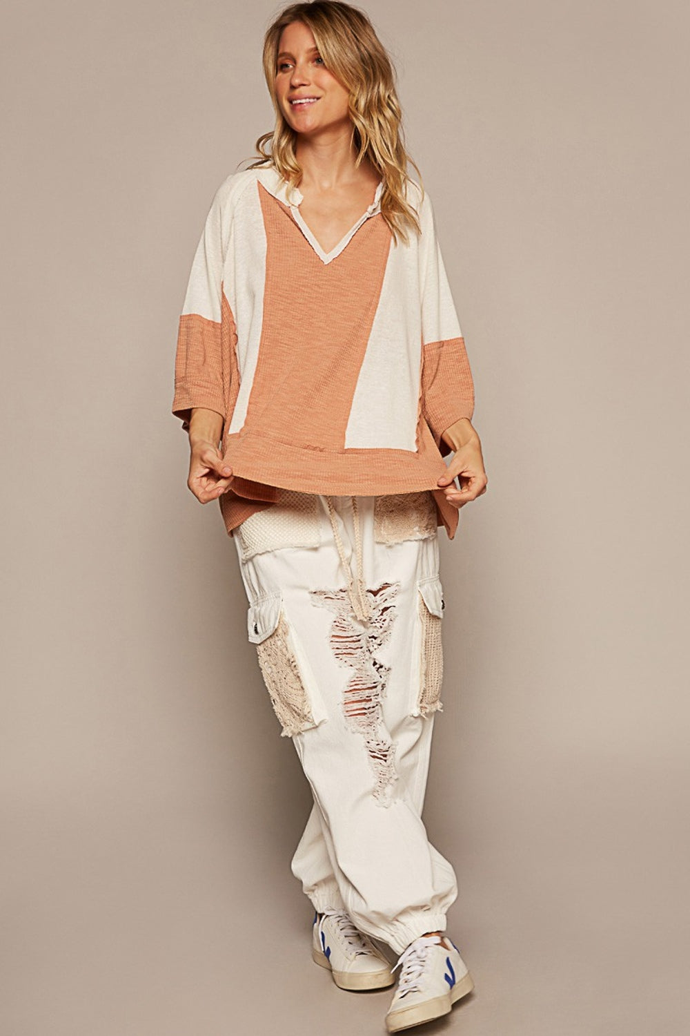 ONLINE ONLY POL Notched Frayed Edge Contrast Top